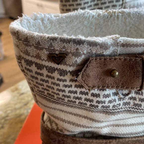 Roxy brown faux fur lined boots, size 9, good condition - Picture 2 of 12